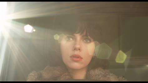 Nude scene from Under The Skin where Scarlett Johansson。